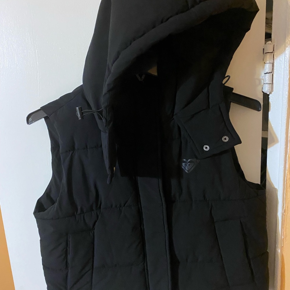 Women Cropped Hooded Sleeveless Puffer Vest